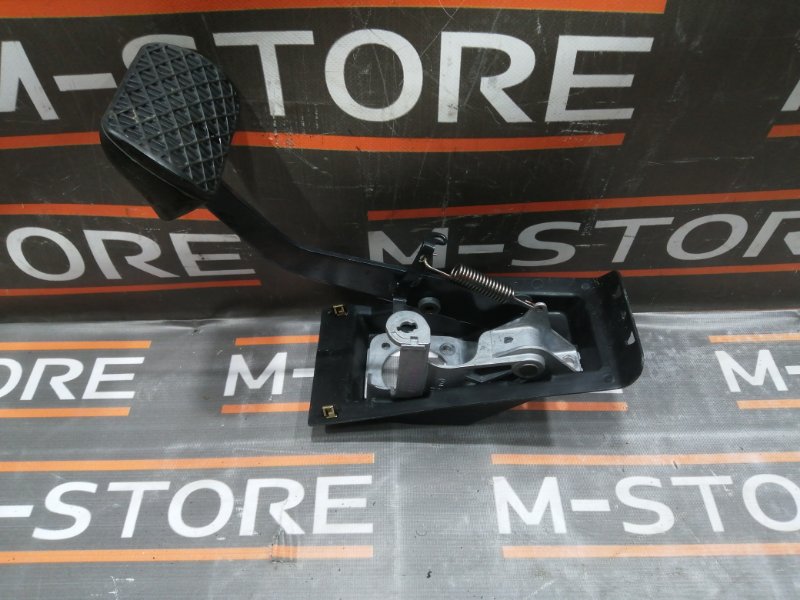 педаль тормоза, 350 рублей, Красноярск