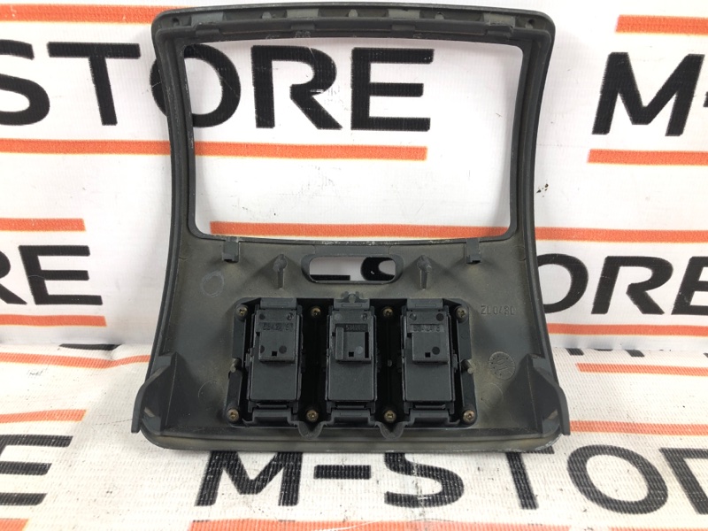 кнопка стеклоподъемника, 540 рублей, Красноярск