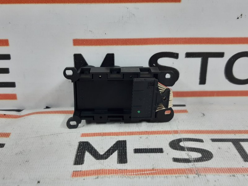 кнопка шторки, 350 рублей, Красноярск