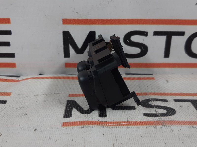 кнопка шторки, 350 рублей, Красноярск