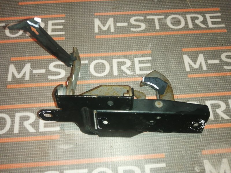 замок капота, 980 рублей, Красноярск