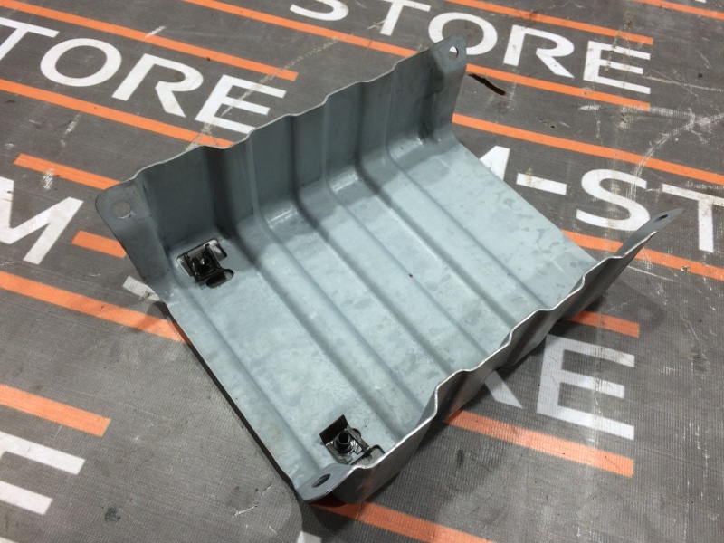 Кронштейн подлокотника, 340 рублей, Красноярск