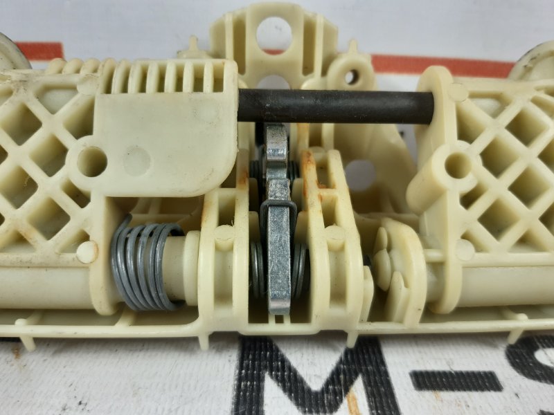 механизм складывания подголовника, 510 рублей, Красноярск