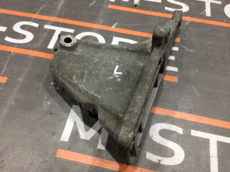 Кронштейн подушки двигателя, 810 рублей, Красноярск