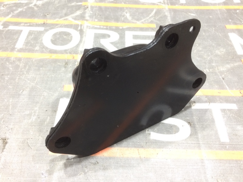 кронштейн усилителя бампера, 340 рублей, Красноярск