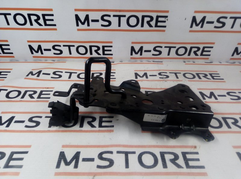 Замок спинки сиденья, 350 рублей, Красноярск