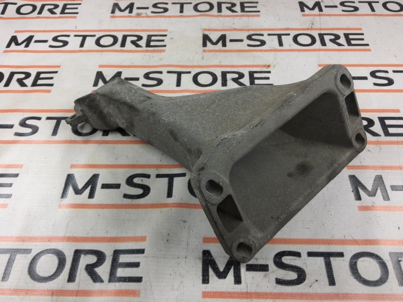 Кронштейн подушки двигателя, 1100 рублей, Красноярск