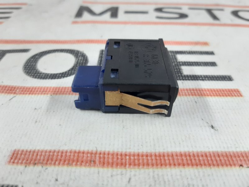 Кнопка открывания багажника, 210 рублей, Красноярск