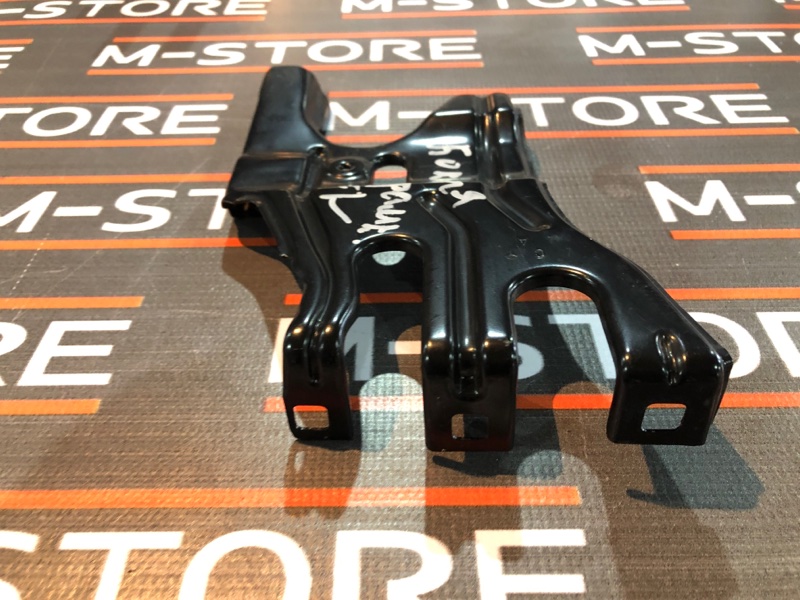 Кронштейн радиатора, 630 рублей, Красноярск