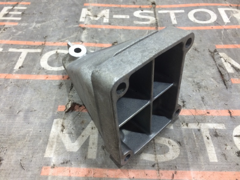 Кронштейн подушки двигателя, 630 рублей, Красноярск