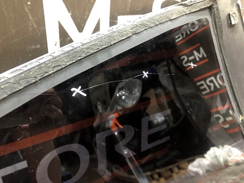 Стекло боковое, 2240 рублей, Красноярск