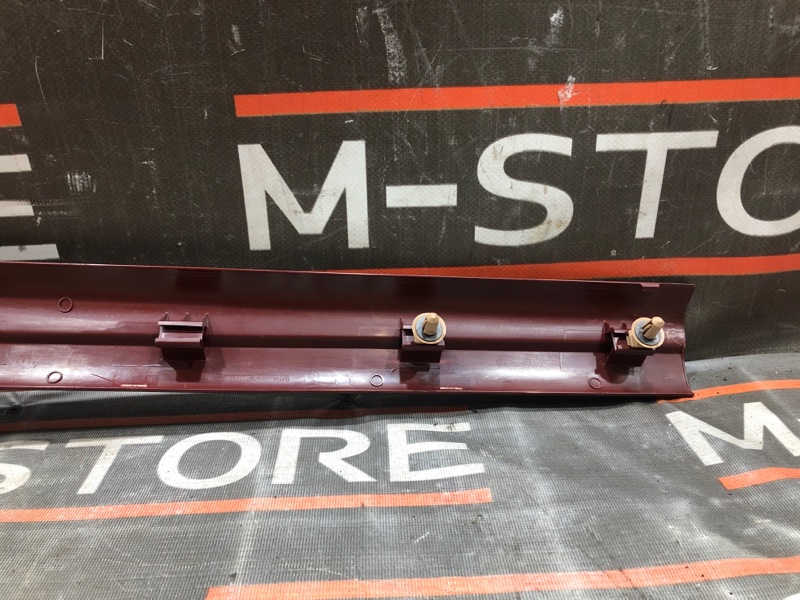 Накладка на порог салона, 350 рублей, Красноярск