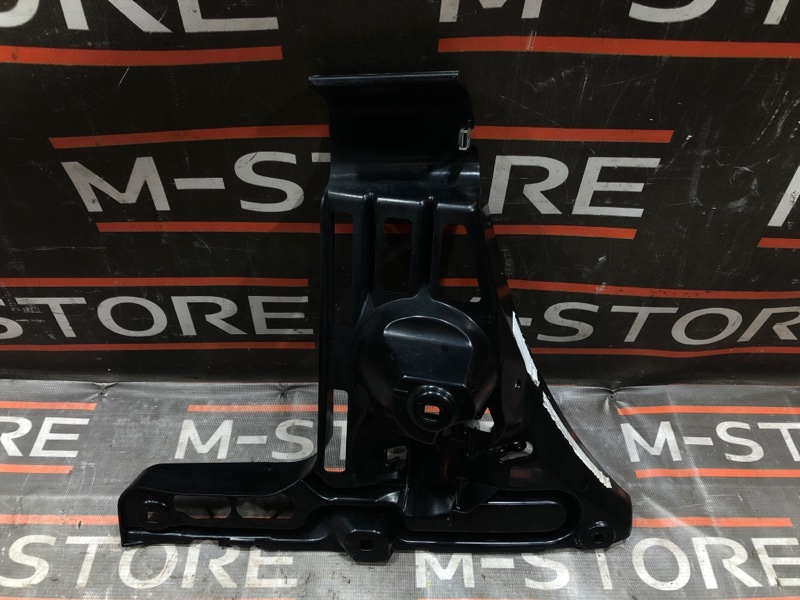 крепление бампера, 630 рублей, Красноярск