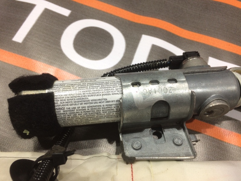 Подушка безопасности боковая (потолочная), 1820 рублей, Красноярск