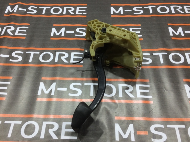 педаль тормоза, 350 рублей, Красноярск