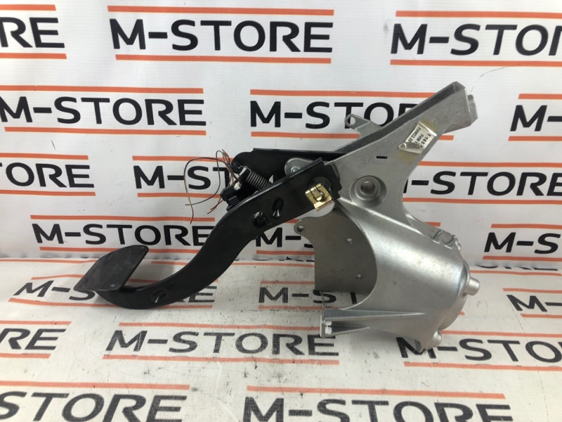 педаль тормоза, 480 рублей, Красноярск