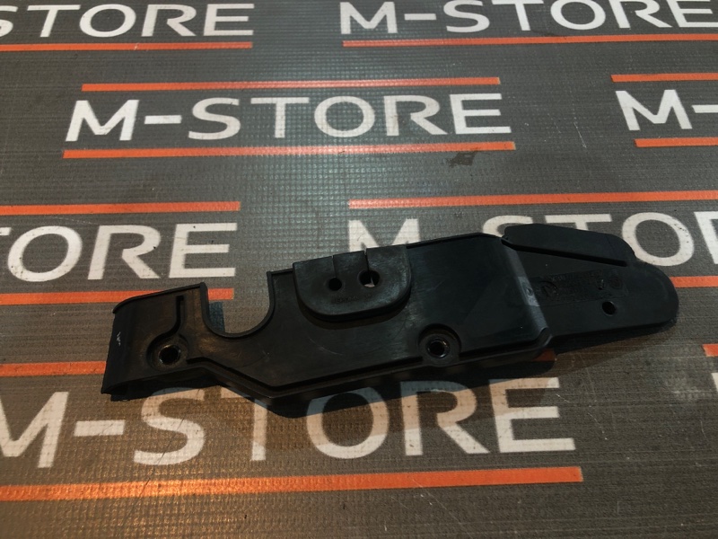 Уплотнитель капота, 190 рублей, Красноярск