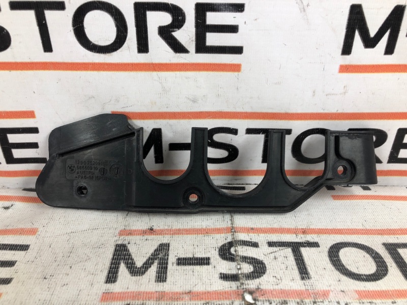 Уплотнитель капота, 190 рублей, Красноярск