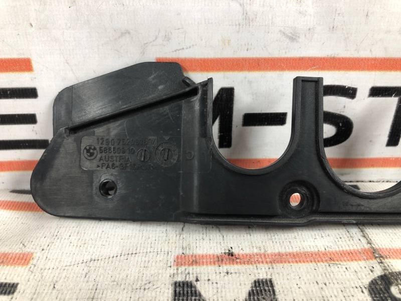 Уплотнитель капота, 190 рублей, Красноярск