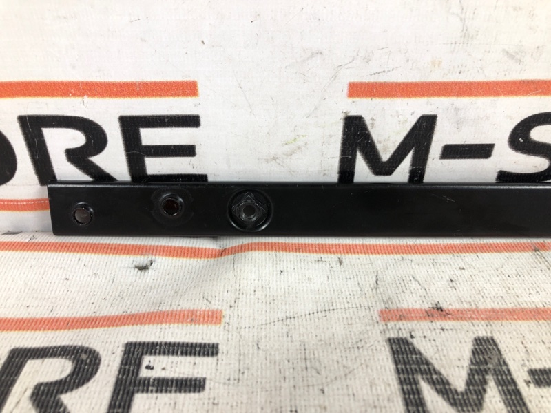 Кронштейн крышки двигателя, 250 рублей, Красноярск