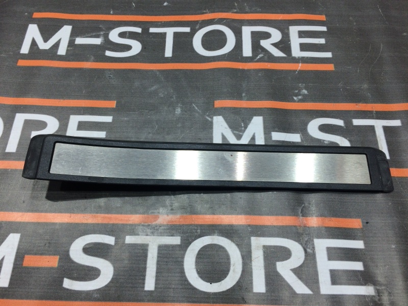 Накладка на порог салона, 350 рублей, Красноярск