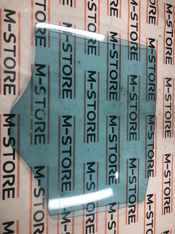 Стекло боковое, 670 рублей, Красноярск