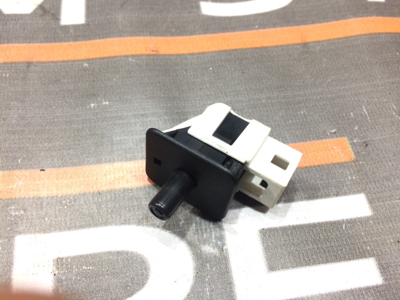 Концевик двери, 190 рублей, Красноярск