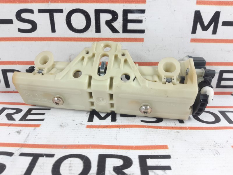 механизм складывания подголовника, 340 рублей, Красноярск