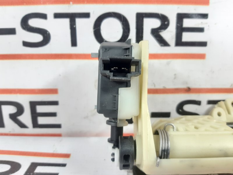 механизм складывания подголовника, 340 рублей, Красноярск