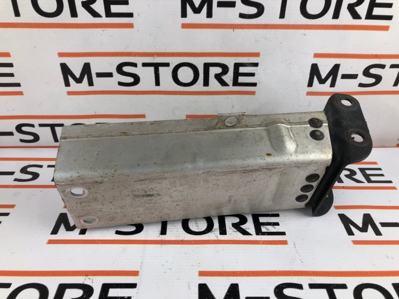 кронштейн усилителя бампера, 630 рублей, Красноярск