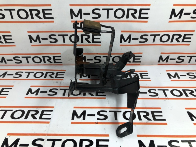 крепление аккумулятора, 600 рублей, Красноярск