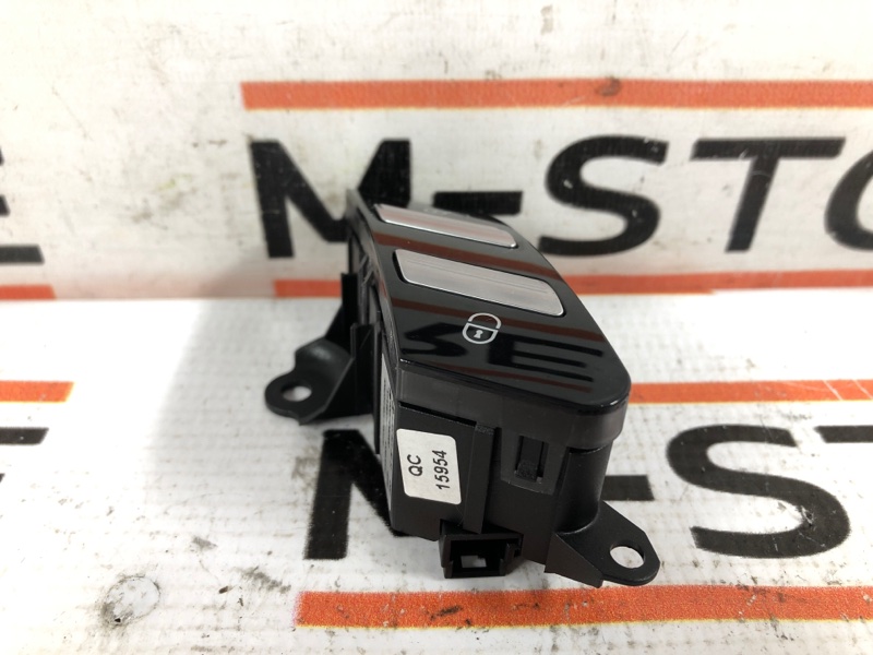 Кнопка центрального замка, 500 рублей, Красноярск