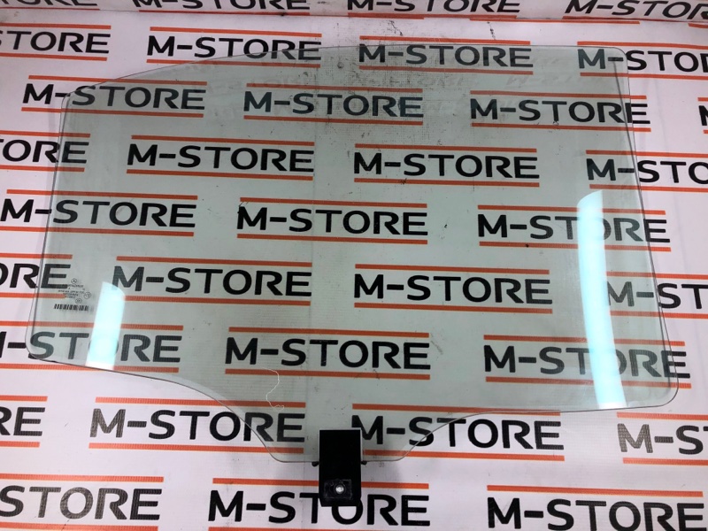 Стекло боковое, 5000 рублей, Красноярск