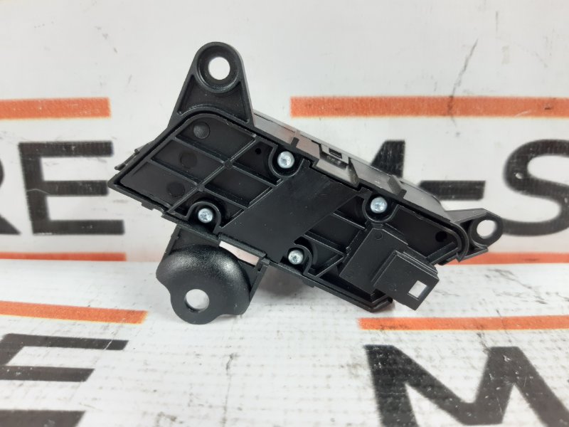 Кнопка центрального замка, 500 рублей, Красноярск