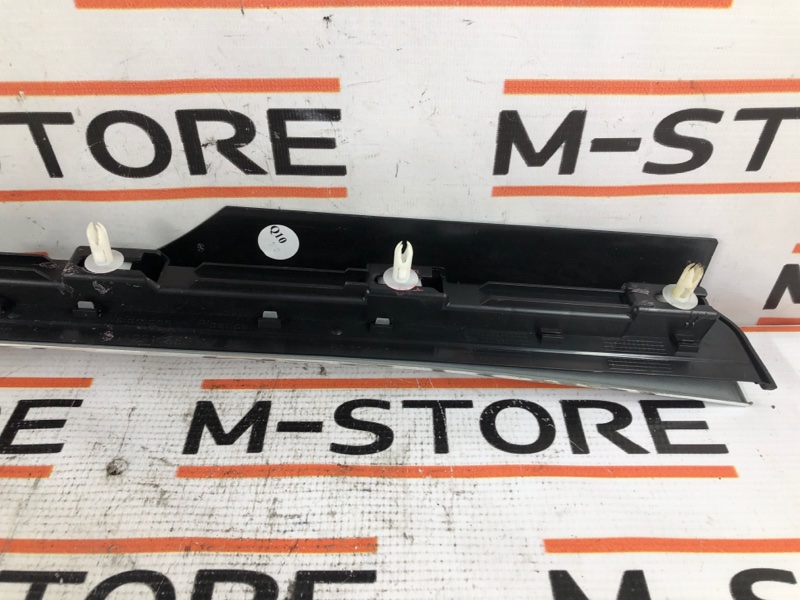 Накладка на порог салона, 350 рублей, Красноярск