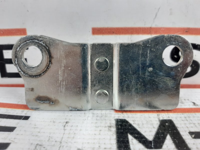 петля замка багажника, 330 рублей, Красноярск