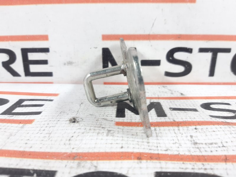 петля замка багажника, 330 рублей, Красноярск