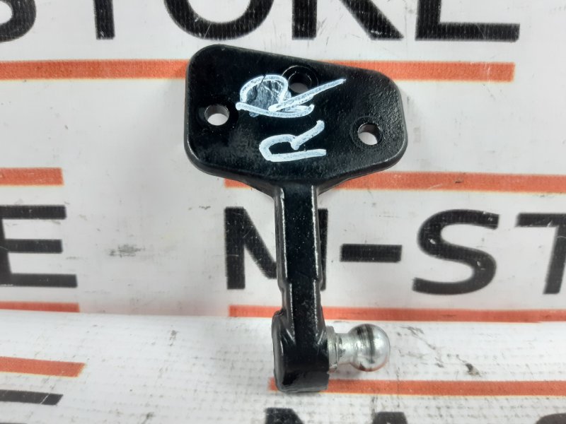 кронштейн, 340 рублей, Красноярск