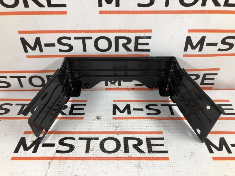 кронштейн центральной консоли, 280 рублей, Красноярск