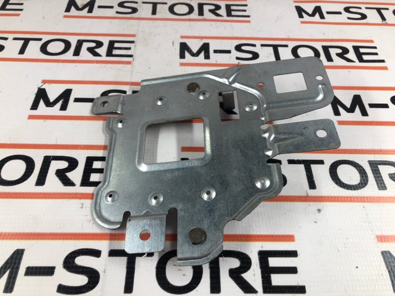 Кронштейн усилителя антенны, 300 рублей, Красноярск