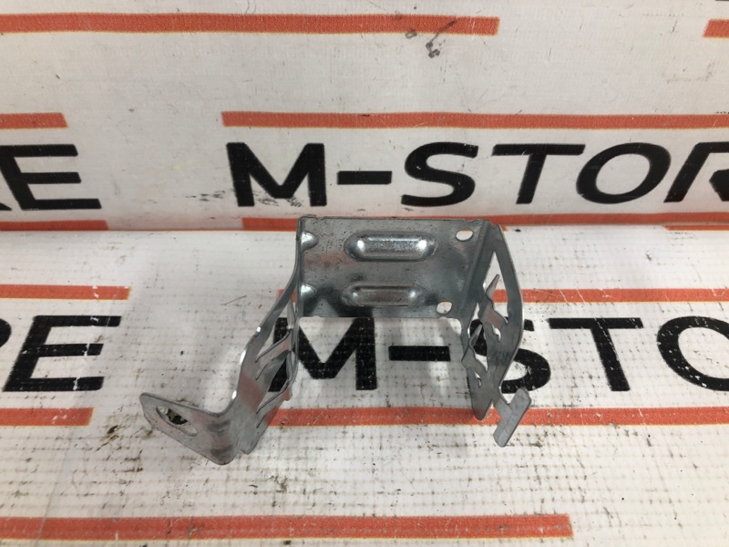 крепление аккумулятора, 300 рублей, Красноярск