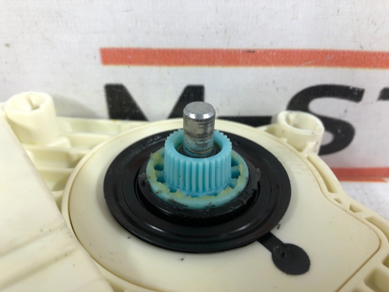 мотор стеклоподъемника, 670 рублей, Красноярск