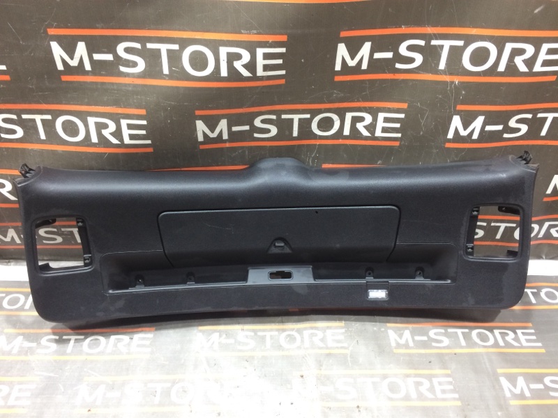 обшивка двери багажника, 980 рублей, Красноярск