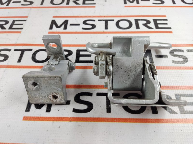 петля двери, 670 рублей, Красноярск