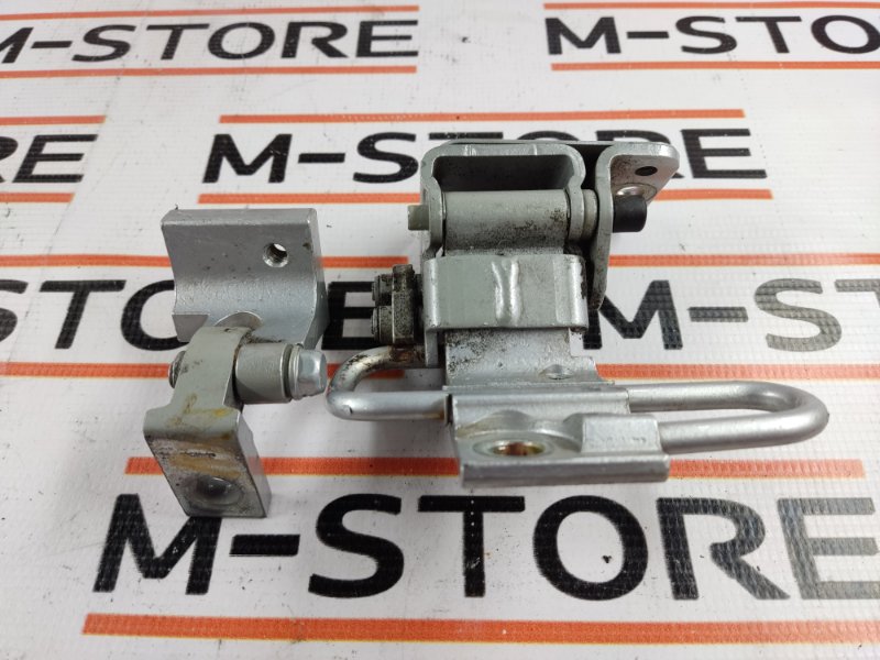 петля двери, 670 рублей, Красноярск