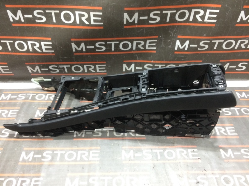 Консоль между сидений, 670 рублей, Красноярск