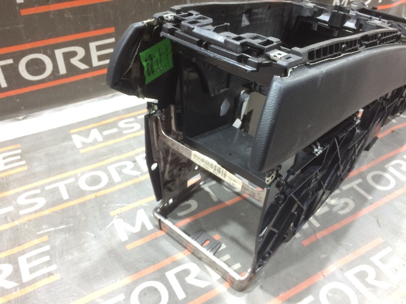 Консоль между сидений, 670 рублей, Красноярск