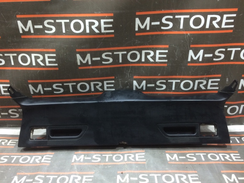 обшивка двери багажника, 980 рублей, Красноярск