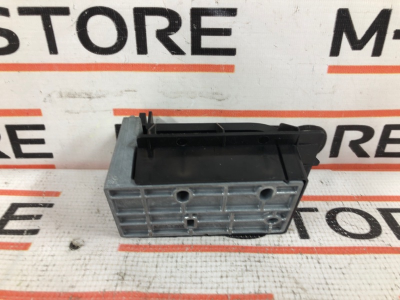 Кронштейн полки багажника, 270 рублей, Красноярск