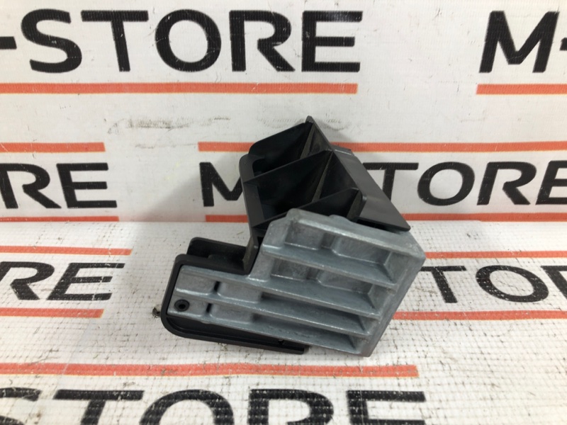 Кронштейн полки багажника, 270 рублей, Красноярск